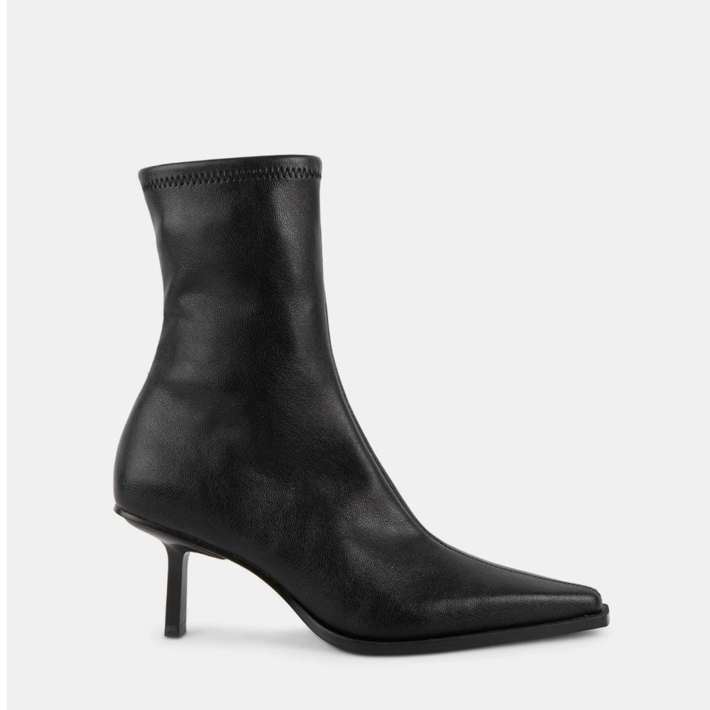 Steve Madden Brianne Black Heeled booties